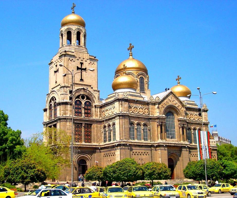 Florence Studio فارنا المظهر الخارجي الصورة